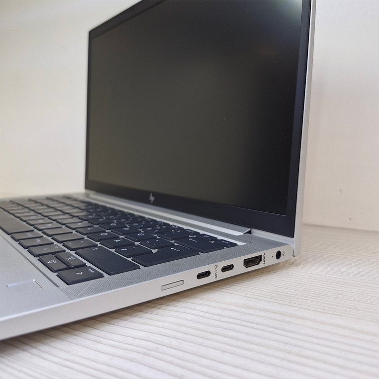 HP Elitebook 835 G7 Business Laptop - Right Side View