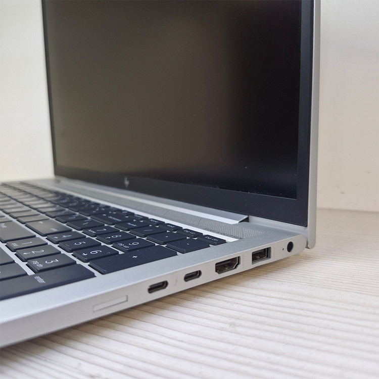 HP EliteBook 850 G7 Business Laptop - Right Side View