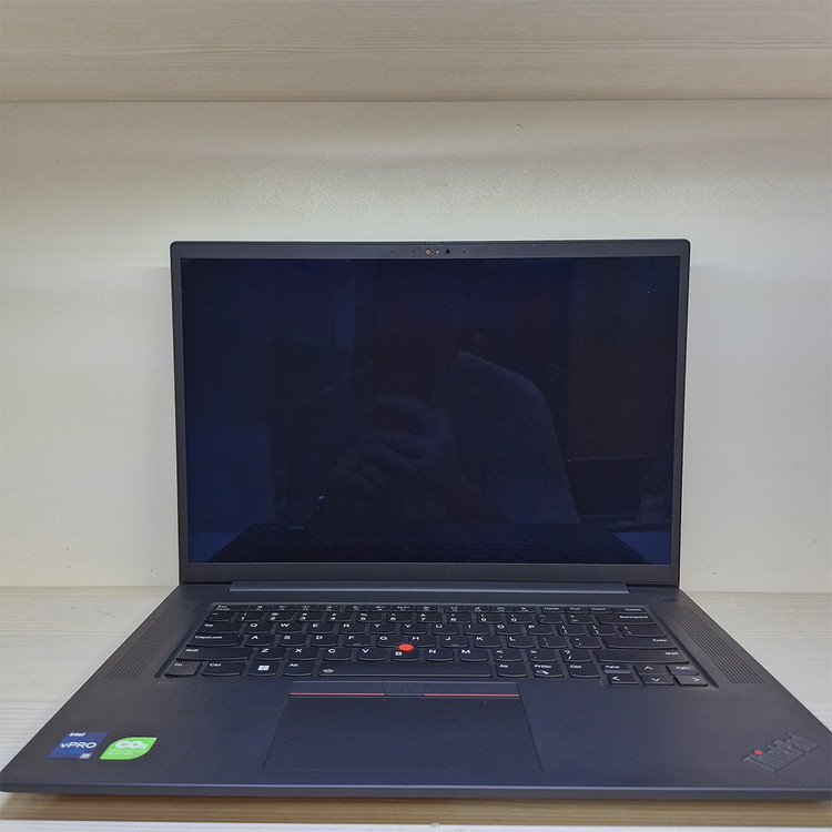 Lenovo ThinkPad P1 G6 Laptop - Front View ScreenOff