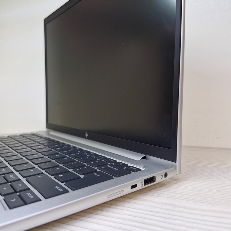HP EliteBook 830 G10 Business Laptop - Right Side View