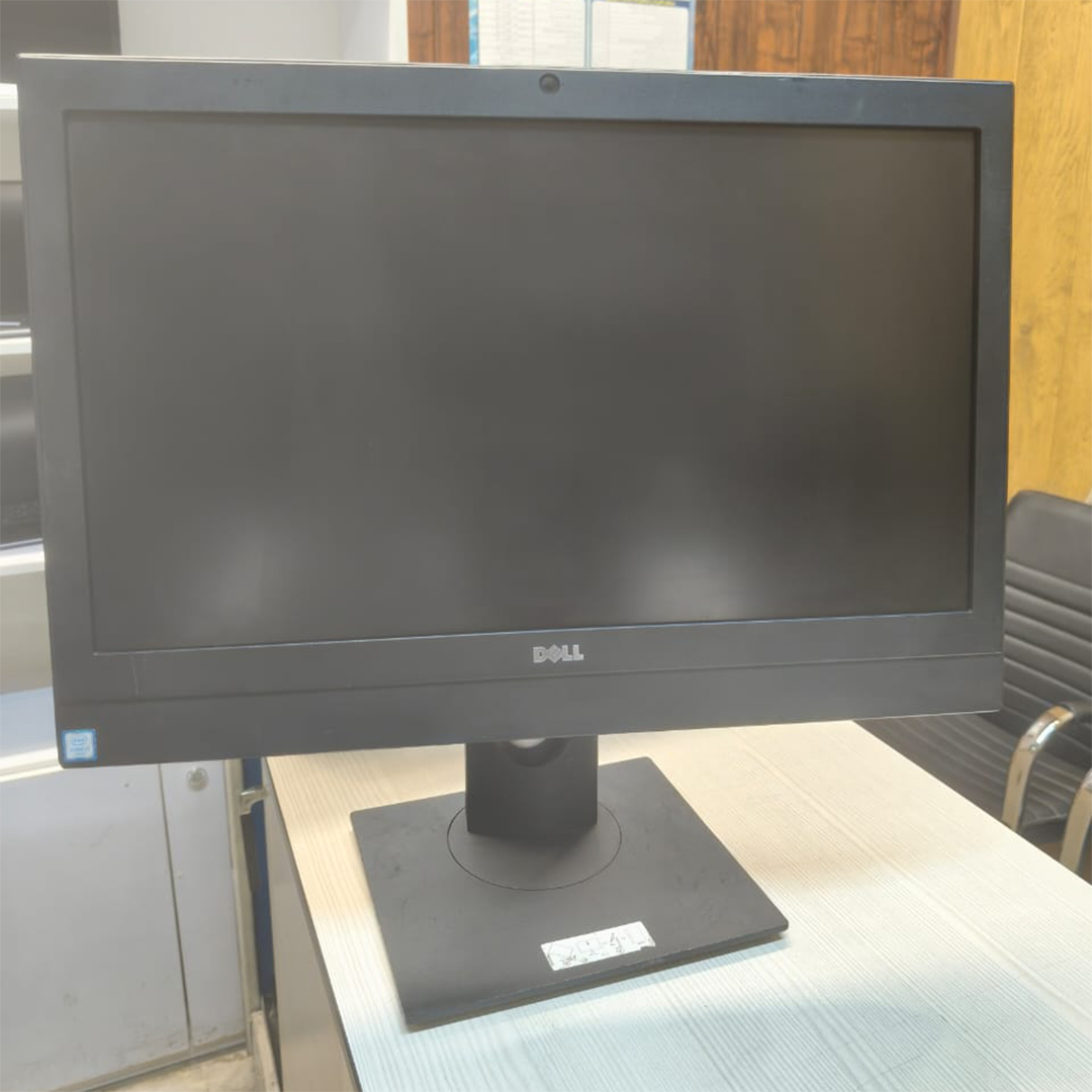 Dell 7440 AIO - Front View